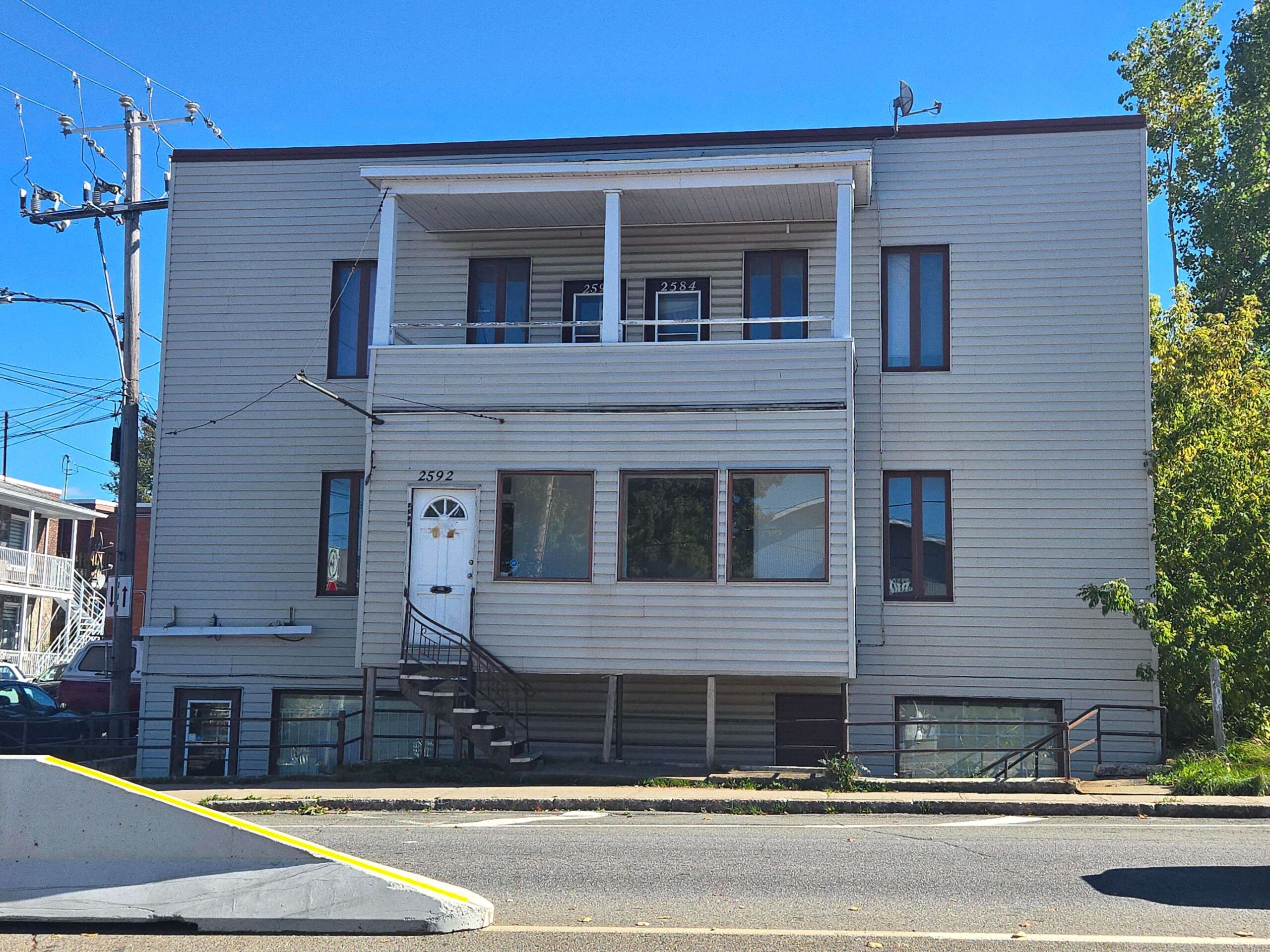 pro-TUvIO93n logement à louer shawinigan